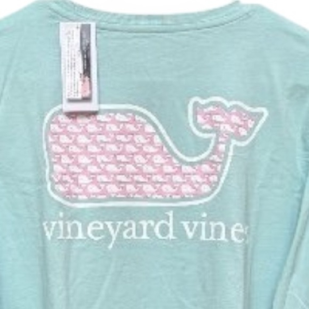 Women’s Vineyard Vines Aqua Haze Long Sleeve Pocket Tee. - Picture 3 of 3